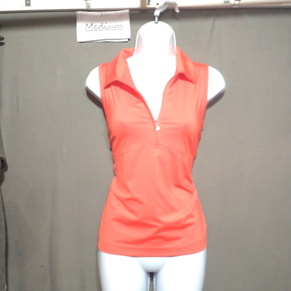Nike Golf, collared, sleeveless top size medium. - Picture 6 of 9